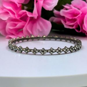 Sparkly and Whimsical Vintage Y2K Crystal Cluster Bangle Bracelet